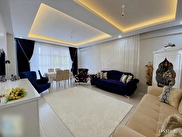Merkez Veysel Karani Satılık 4+1 Daire