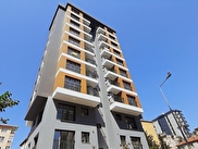 KOZYATAĞI KOZZY AVMYE YAKIN SIFIR BALKONLU ANKASTRELİ GENİŞ 2+1