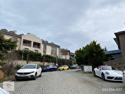 Sarıyer Zekeriyaköy Satılık 4+4 ve üzeri Villa