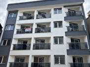 Bayraklı Çiçek Satılık