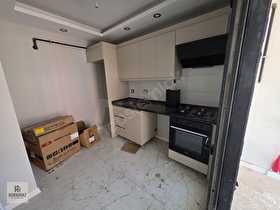 MEKKE CAMİİ CİVARI 2+1 85 M2 KAPALI CAM BALKONLU SATILIK DAİRE!!