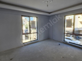 GÜRSU KURTULUŞDA SATILIK LÜKS SIFIR KÖŞE 3+1 DAİRE..