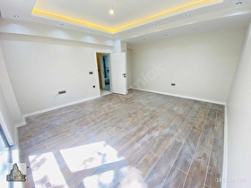 4+1 BU FİYATA YOK . 185 M2 YEŞİLYURT MHDE 2 BAHÇE DUBLEKS DAİRE