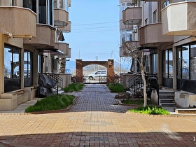 Lapsekinin Nezih Bölgesinde 110m² Net Site İçerisinde 3+1 Daire