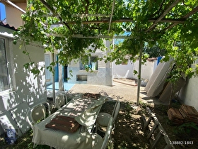 ZEYTİNLİDE SATILIK KÖY EVİ