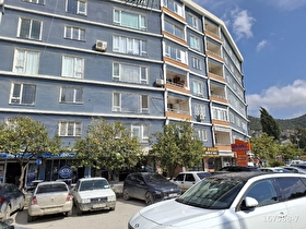 DEFNE SÜMERLER SELİM NEVZAT ŞAHİN ANADOLU LİSESİ KARŞISI MERKEZİ KONUMLU SATILIK 4+1 DAİRE