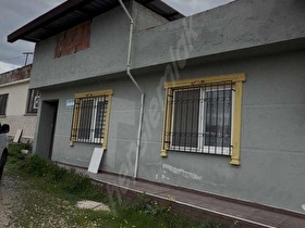 ÖZLÜCEDE SATILIK 290 m2 MÜSTAKİL EV