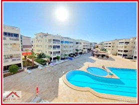 HAVUZU GÖREN DAİRE - ROYAL MARİNA APARTMENTS SİTESİNDE SATILIK EŞYALI 2+1