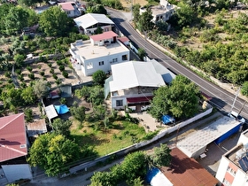 BAYKUŞ EMLAK OFİSİNDEN YEŞİLKÖYDE SATILIK MÜSTAKİL EV VE ARSASI