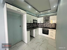 ÇÖZÜM EMLAKTAN MURADİYE İSTASYON BÖLGESİNDE 3+1 SATILIK DAİRE