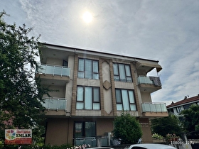 SATILIK DAİRE.AZMİMİLLİ MAH.BEKTAŞ EMLAKTAN.3+1 90M2.