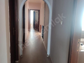 ERZİN KARAMUSTAFALI İÇMELER YOL AYRIMINDA ARAKAT 165M2 DAİRE