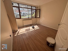 YENİ ASIR EMLAKdan AKAĞLAR CADDESİNDE 2+1 GİRİŞ kat daire