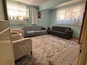 İMARET EMLAKTAN VALİDE SULTAN MAHALLESİNDE 2+1 100m² YARI BODRUM KAT MASRAFSIZ SATILIK DAİRE