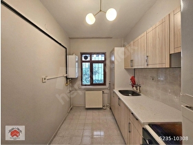 !!ACİL!! DİKMENDE SOKULLU CADDESİ PARALEL SOKAKTA 3+1 KOMBİLİ DÜZ GİRİŞ YAPILI MANTOLAMALI DAİRE