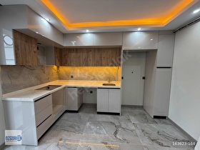 ÖZGÜRCE GYDDEN ÇAYIROVA İNÖNÜDE LÜKS VİLLA TİPİ 2+1 TERS DUBLEKS