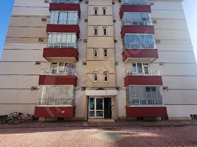 merkezi konunumda geniş ferah daire