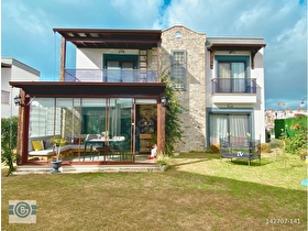 *BODRUM TURGUTREİSTE | BAHÇELİ VİLLA | 3+1 | 140 M² | OTOPARK