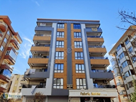 Bercesteden Kiracılı SON KAT 3+1 Merkezi Konumda Lüks Daire