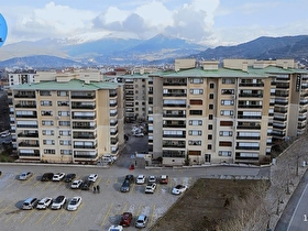 AYAZMANADA SİTE İÇİNDE SATILIK 3+1 DAİRE