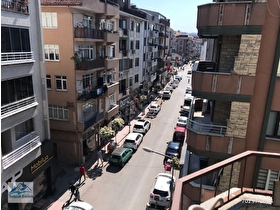 Karamürsel Şehir Merkezinde Satılık Daire 2+1, Ara Kat