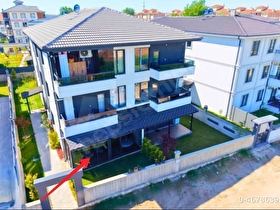 Aziziye de Bahçeli Müstakil Girişli 2+1 | Yerden Isıtma | Kapalı Cam Verandalı | Havuzlu