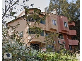 Yalova Merkez Kadıköy Özden Mah. 320 m2 Satılık Tripleks Villa
