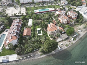 AVCIDAN ALTINOLUKTA 2.5 DÖNÜM ARAZI UZERINDE DENİZE SIFIR