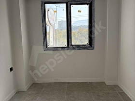 ŞEMİKLER MAH. GÜMÜŞLER BULV. ÜZERİ CADDE CEPHELİ SATILIK DAİRE