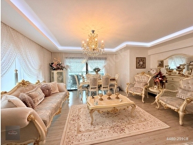 DÜZGÜN EMLAKTAN ŞIK MODERN TASARIMLI K.OTOPARKLI 4+1 ULTRA LÜX SİTE DAİRE
