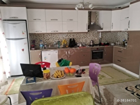 2katlı müstakil ev kapalı otoparklı