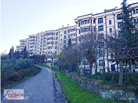 GÖKÇEDEN SATILIK KÖPRÜ MANZARALI YÜZME HAVUZLU SİTEDE 3+1 DAİRE