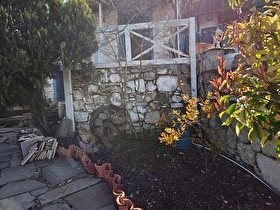 Foça Ilıpınar Köyiçi Muhteşem Konumda Satılık Taş Ev