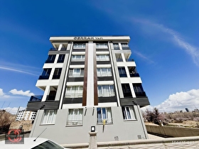 OĞUZHAN SERT GAYRİMENKULDEN HASTANENİN KARŞISINDA SATILIK DAİRE