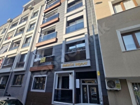 manisa muradiye mahallesinde merkezi konumda 1+1 satılık daire
