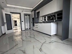 ALPAGUT-ALPAGUTBEYde 4+1 170m2BİREYSEL-DEPO-KİLER-GARAJ TKSOLUR