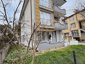 ADAPAZARI ŞEKER MAH. BAHÇE GİRİŞLİ SATILIK 2+1 DAİRE