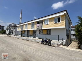 VEZİREV EMLAKtan TAŞKALE MAH. 2+1 BALKONLU GİRİŞ KAT