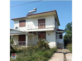 Düzce Duraklar Köyünde 1.520 m² Arsa İçerisinde Satılık Villa