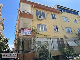 ALTINOLUK MERKEZDE SATILIK 2+1 AÇIK MUTFAK ORTA KAT DAİRE