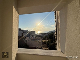 ERDEK ATATÜRK MAHALLESİNDE DENİZ MANZARALI ARA KAT 2+1 SIFIR DAİRE