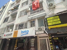 Çarşı merkezde Satılık geniş 3+1 daire
