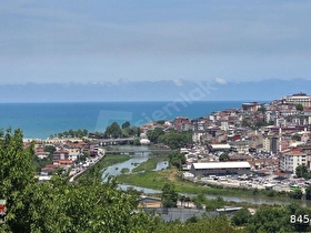ÖZTÜRK EMLAKtan Alaplı DENİZ MANZARALI 130 M2 Satılık Daire