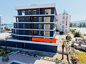 Satılık 2+1 lüks çift balkon denize 100 m.