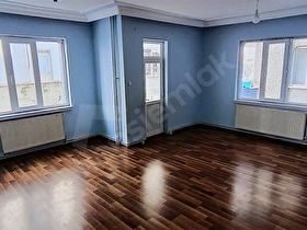 Acil ÇARŞI MERKEZİNDE SATILIK 3+1 DAİRE