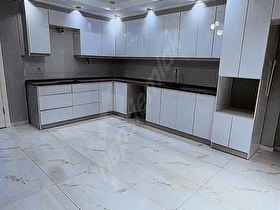 ERGENEKON MAHALLESİNDE YERDEN ISITMALI GİYİNME ODALI LÜKS DAİRE