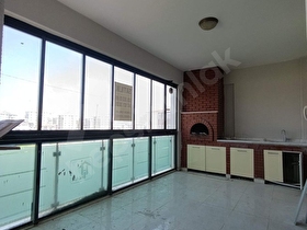 AKASYADA SİTE İÇİNDE SATILIK 3+1 GENİŞ DAİRE