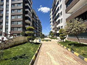 ARV GYODAN ERTUĞRULGAZİDE PREMİUM 3+1 LÜKS KAT BAHÇELİ DAİRE