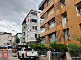 ▃۩ADAdan۩▃KÜÇÜKYALIDA▃PRESTİJLİ KONUMDA▃MİNİBÜS CADDESİNE 3.BİNADA▃BAHÇE TERASI KULLANIMLI 2+1▃