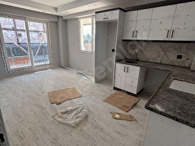 SATILIK SARTTA 1+1 55M2 ZEMİN ISITMALI SIFIR DAİRE